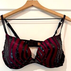 Y2K Throwback Victoria Secret Push Up Bra